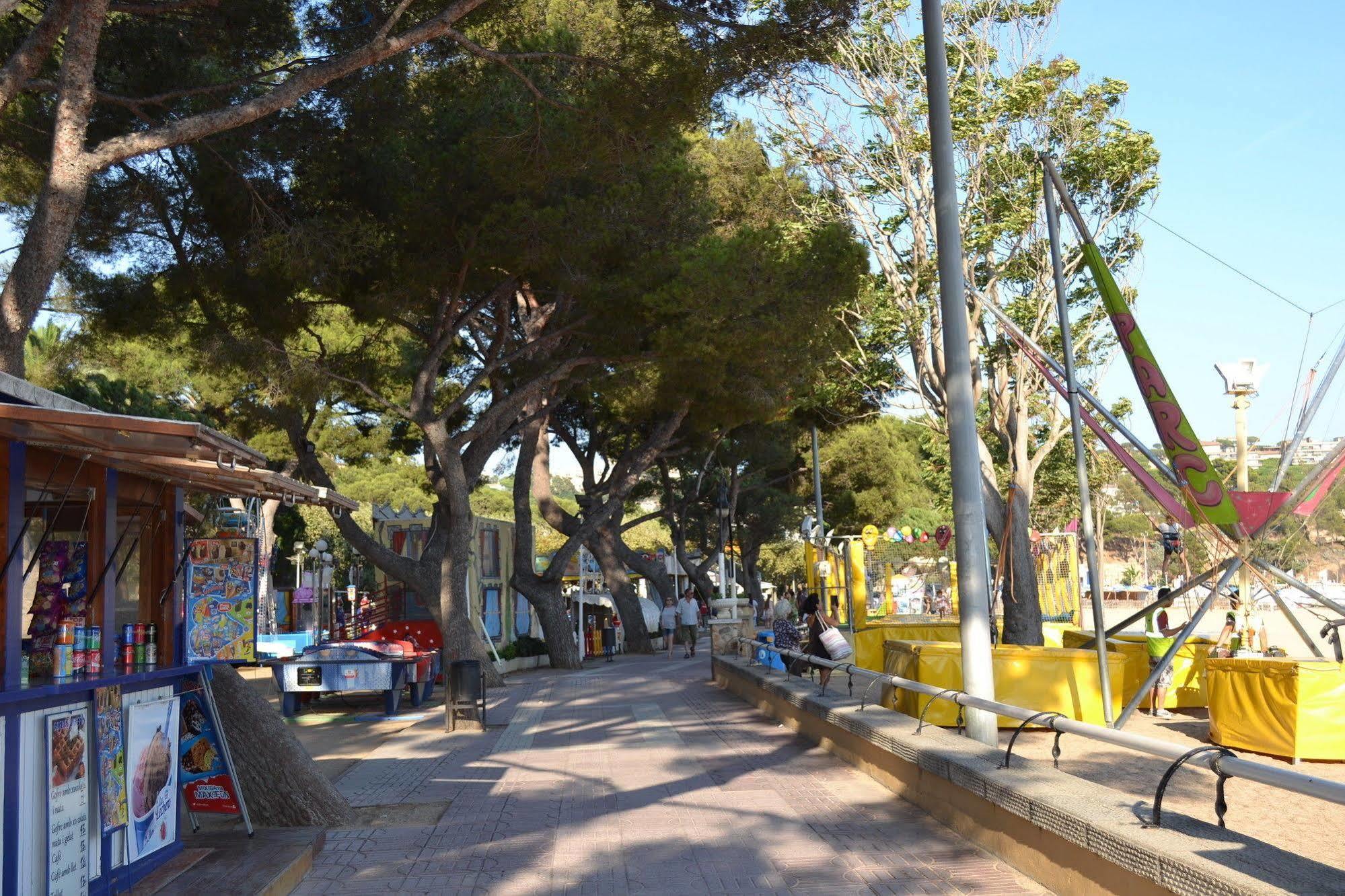 Hotel Aquamar à Sant Feliu de Guíxols Extérieur photo